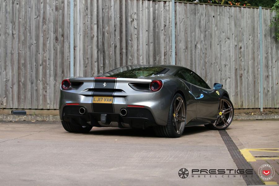  Ferrari 488 GTB on Vossen Wheels (HC-1) 2017 года  (фото 3 из 17)